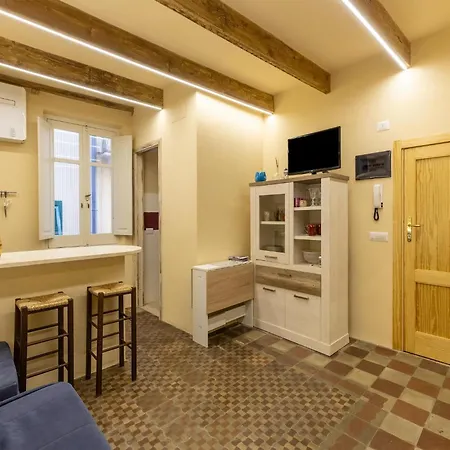 Monolocale In Centro Storico Alghero